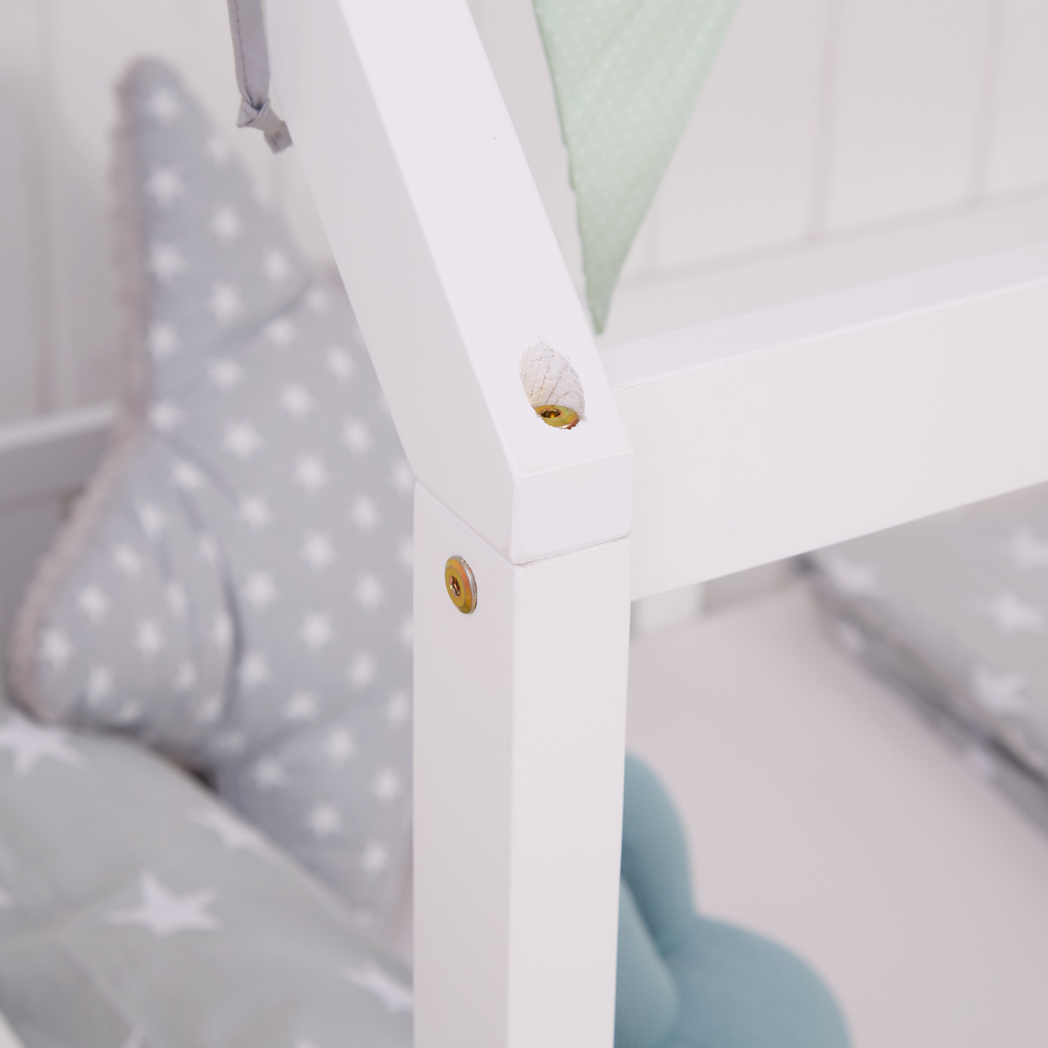 Children's Bed 90x200 cm White | House Bed with Fall Protection | Montessori | Single Bed | with Slatted Frame | Wood