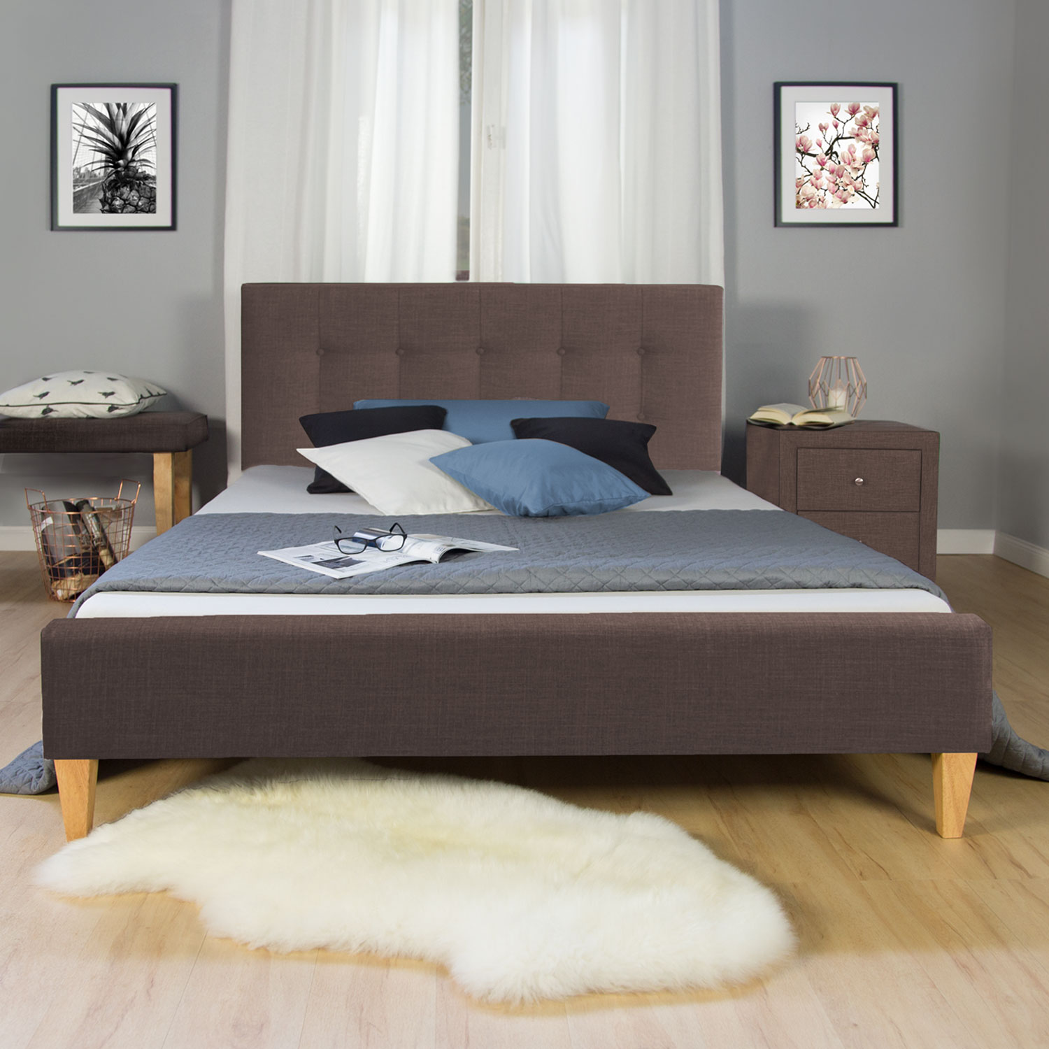 Upholstered bed rack 140 x 200 brown