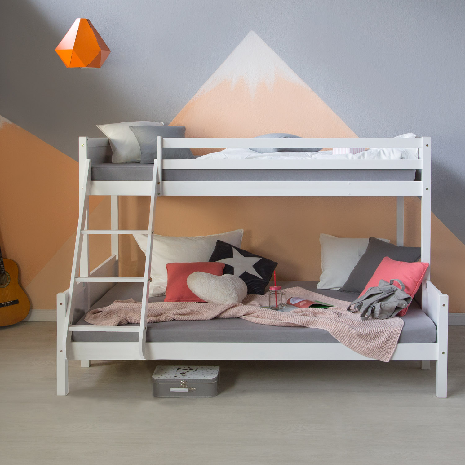 Children´s Bed Bunk Bed 90x200 and 140x200 High Sleeper Cot White Wood with Slats 2 Matresses