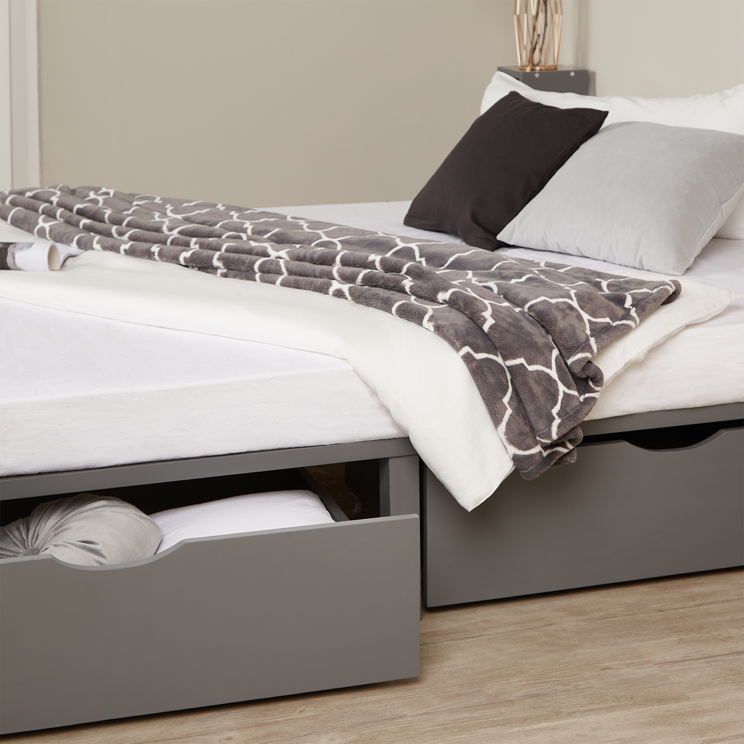 Pallet Bed 140x200 cm Gray | Double Bed with Storage Drawers | with Slatted Frame | Wood | Kids Youth Guest Bedroom